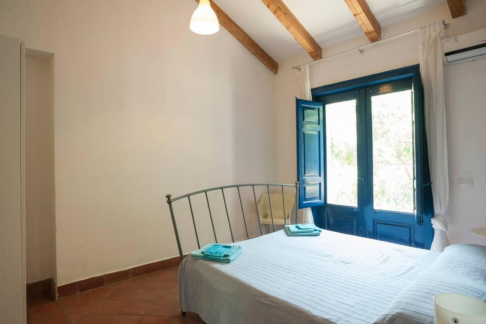 Come In Sicily La Pietra Monaca Apartment Acireale Phòng bức ảnh